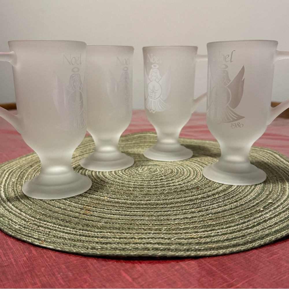 Set of 4 Vintage Christmas Egg Nog 1980 Stemmed w/ Angel Mugs